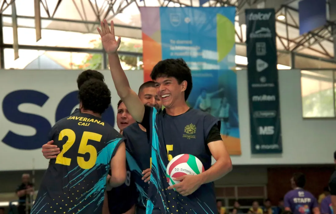 El representativo de Voleibol de la Javeriana Cali está presente en el INTERSUJ 2024