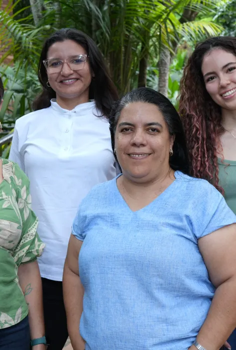 Profesoras javerianas ganan convocatoria Orquídeas Mujeres en Inteligencia Artificial, Ciencias y Tecnologías Cuánticas 2025